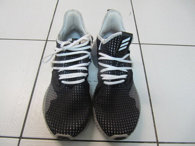 Adidas Alphabounce Item 121209040 Size 11 Male Lifestyle Shoes dans Chaussures pour hommes  à Région de Mississauga/Peel - Image 3