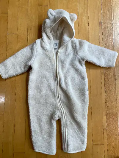Gap Baby Sherpa Bear One-Piece bunting suit, size 6-12 months., View more