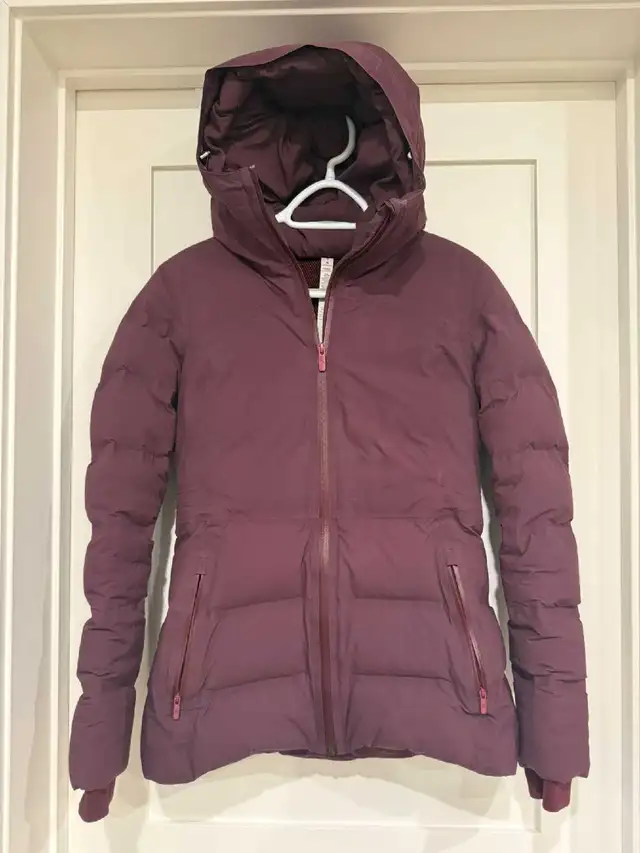lululemon street sleet women's winter jacket in Women's - Tops & Outerwear in Calgary - Image 4