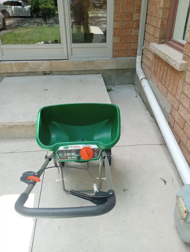 Surf Turf Seeder