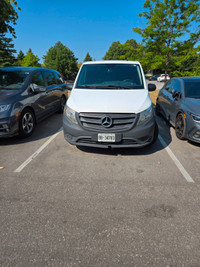 4 Mercedes Benz Sprinter 2020 and one Mercedes Benz Metris 2019