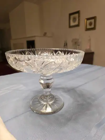 Vintage American Brillian Cut Crystal Compote Pedestal Candy Dis, View more