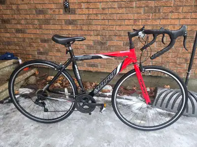 HYPER Road Bike. 27cc wheels size.IN EXCELLENT CONDITION.Asking , View more