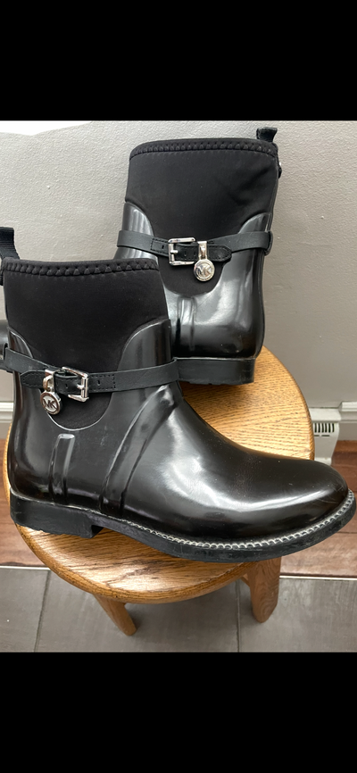 Michael Kors botte de pluie pointure 7, View more
