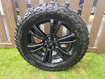 New! Winter Tires 22" Ford rims w/ sensors 6 Bolt Pattern on 35x12.50R22LT w/ studs. $3000