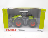 1/32 Claas 5000 Xerion toy tractor