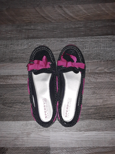 Girls shoes, View more