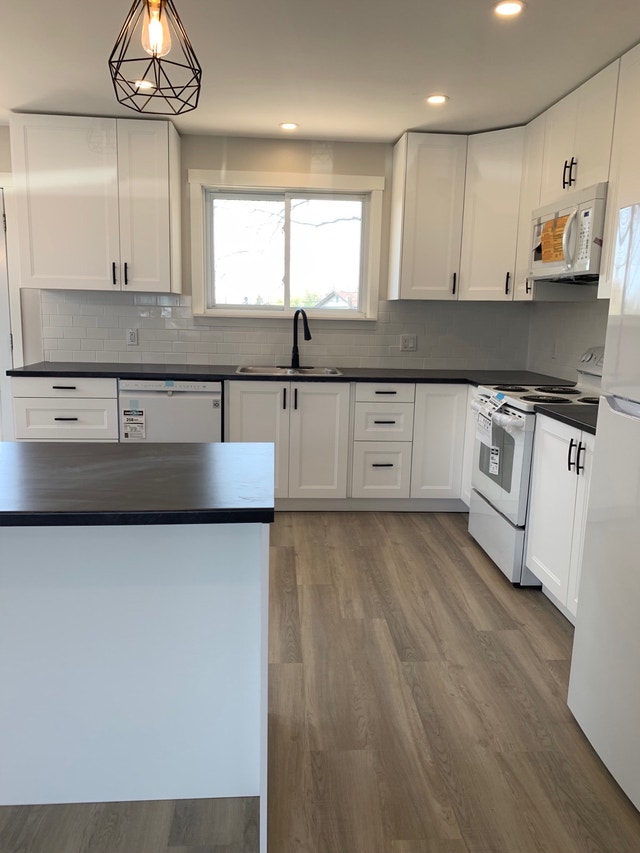 3 bedroom, 1 bath apartment in Lower Sackville Long Term Rentals Bedford Kijiji