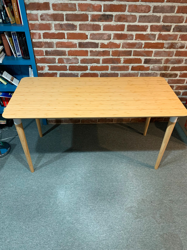 Bureau en bambou - Ikea dans Bureaux  à Longueuil/Rive Sud - Image 2