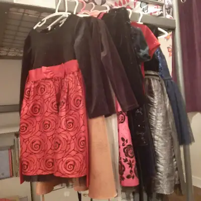 Assorted formal / special occasion dresses in girl size 6/6x