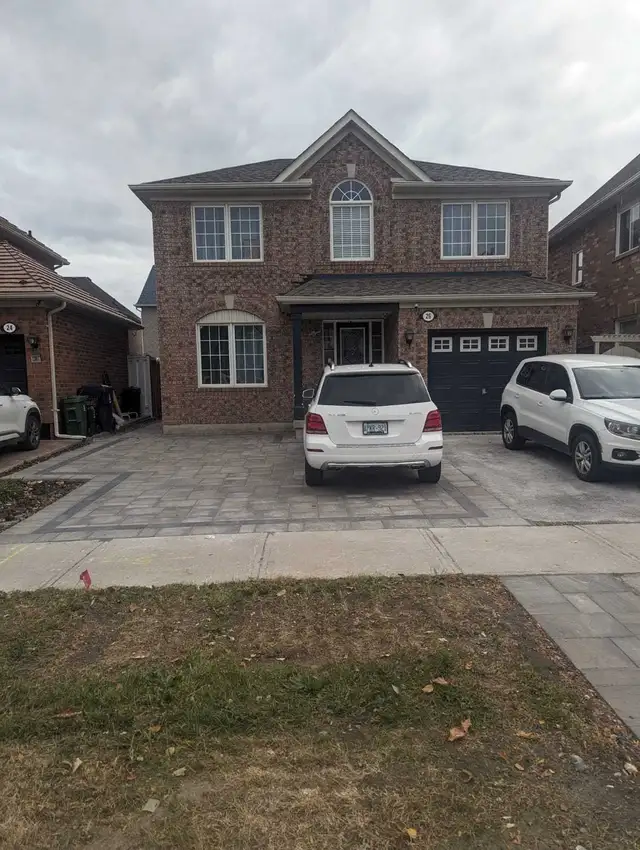 1 furnished Room for rent in Room Rentals & Roommates in City of Toronto - Image 2