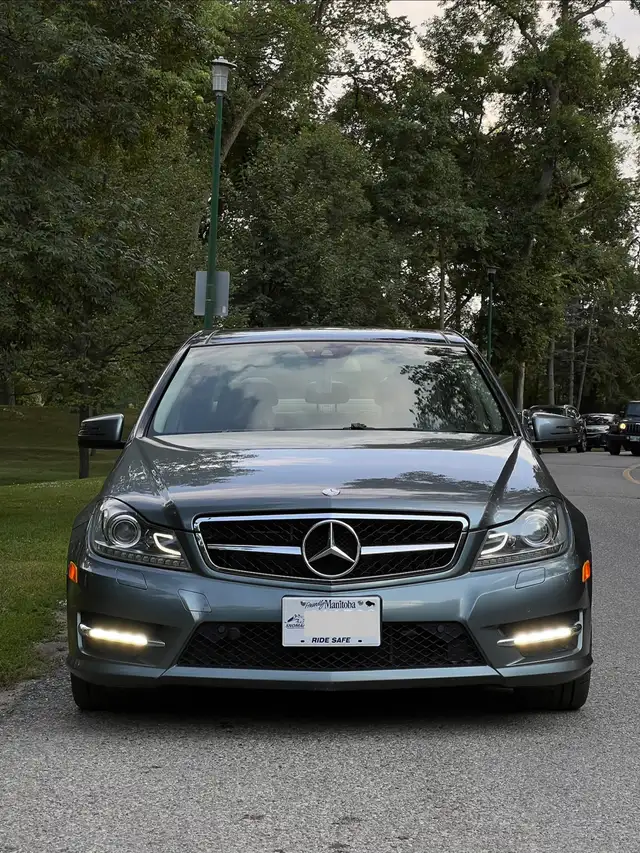 2012 Mercedes Benz C350