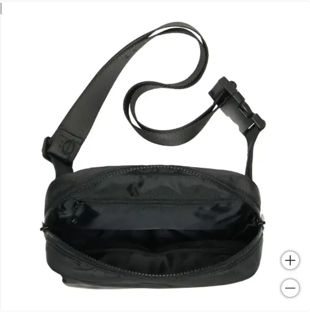 Lolë Unisex Handwarmer Belt Bag63234474044291123
