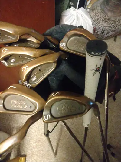 3-pw plus 3 wedges which are 52...56...60 degrees zing two. These irons have mamiya recoil F3 graphi...