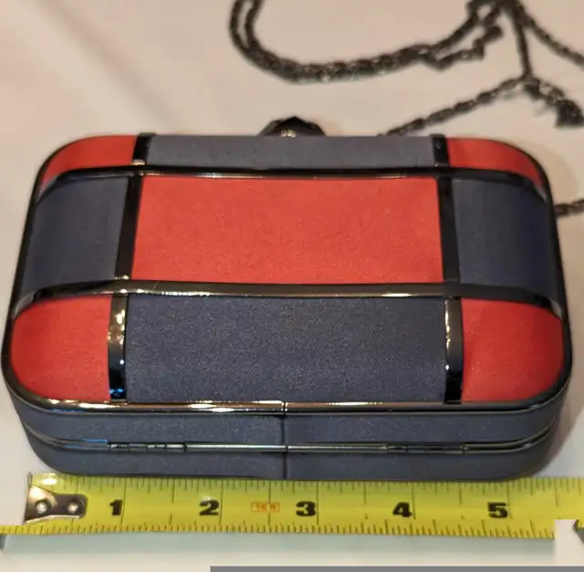 BRAND NEW Cabrelli Smoke Grey & Coral Pink Satin Evening Purse! in Women's - Bags & Wallets in London - Image 7