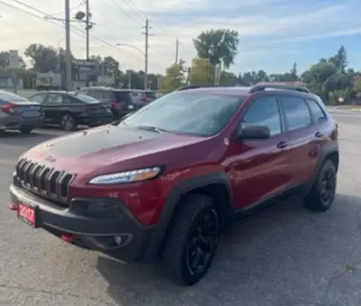 2017 Jeep Grand Cherokee Trailhawk 4x4 – $10,500 Well-maintained 2017 Jeep Grand Cherokee Trailhawk...