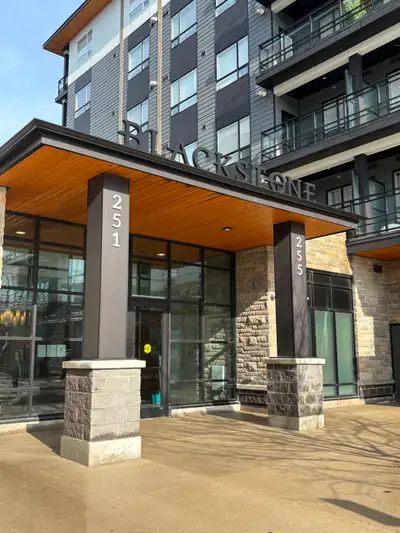 Enjoy modern condo living in this beautiful 1 bedroom, 1 bathroom luxury unit at Blackstone Condo. T...
