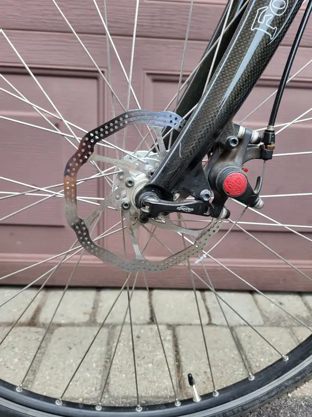 Eclipse Touring Sheriff SLX aluminum bike 27 speed in Road in Ottawa - Image 7