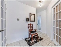 Grand 4 1/2 lumineux, 1500 pi² – Repentigny – Stationnement- 3