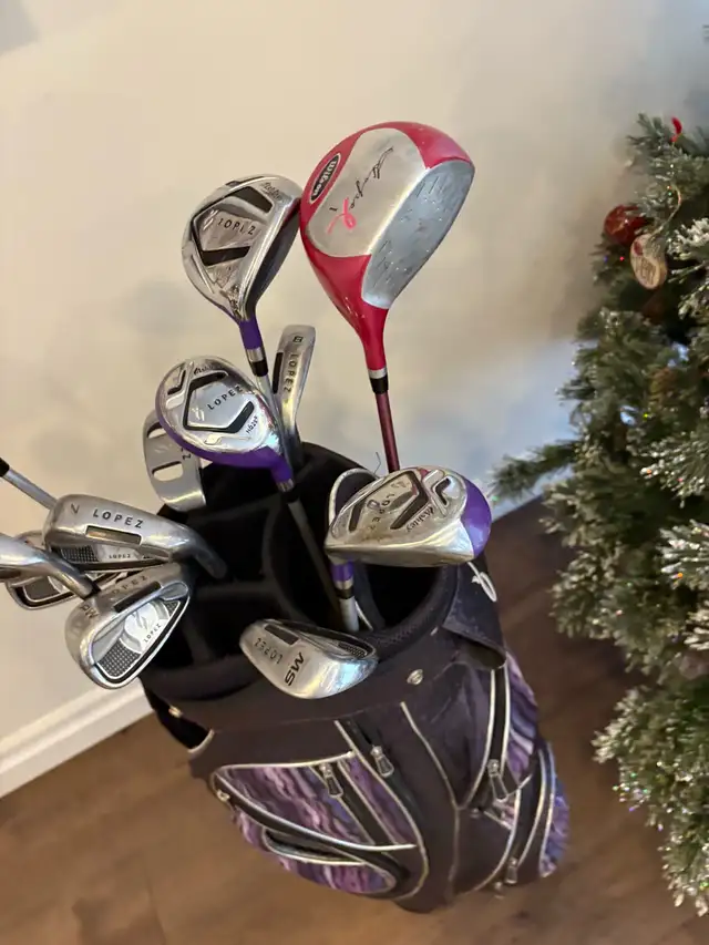 women’s right handed golf set and bag in Golf in Guelph - Image 7
