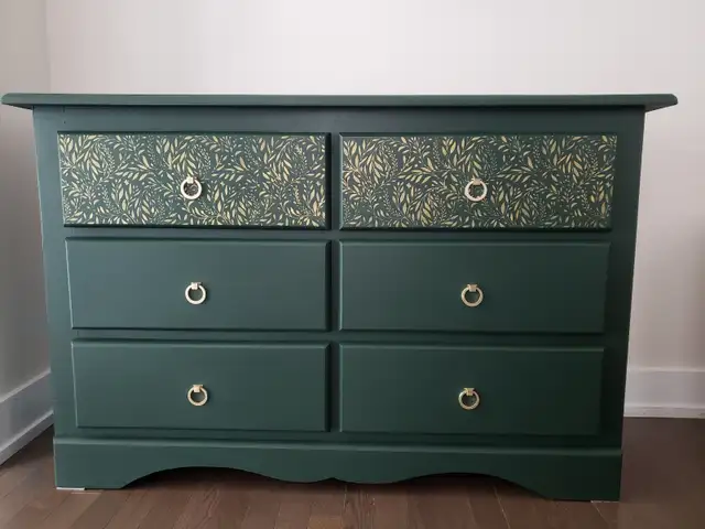 Canadian Construction Custom Wood Dresser in Dressers & Wardrobes in Ottawa - Image 3