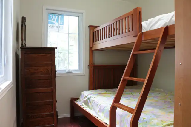 Waterfront cottage weekly rental in Ontario in Canada - Image 4