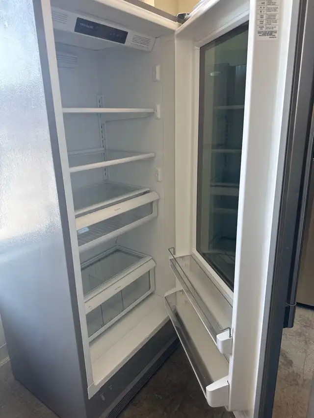 Frigidaire Refrigerator456000916024862721