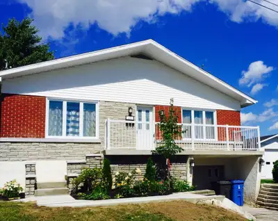 Maison à louer non meublé 202 rue Matton Trois-Rivieres Ouest. Spacieuse, fonctionnelle et bien situ...