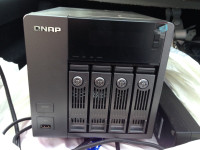 QNAP NAS Server and storage