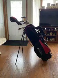 Golf clubs - right handed