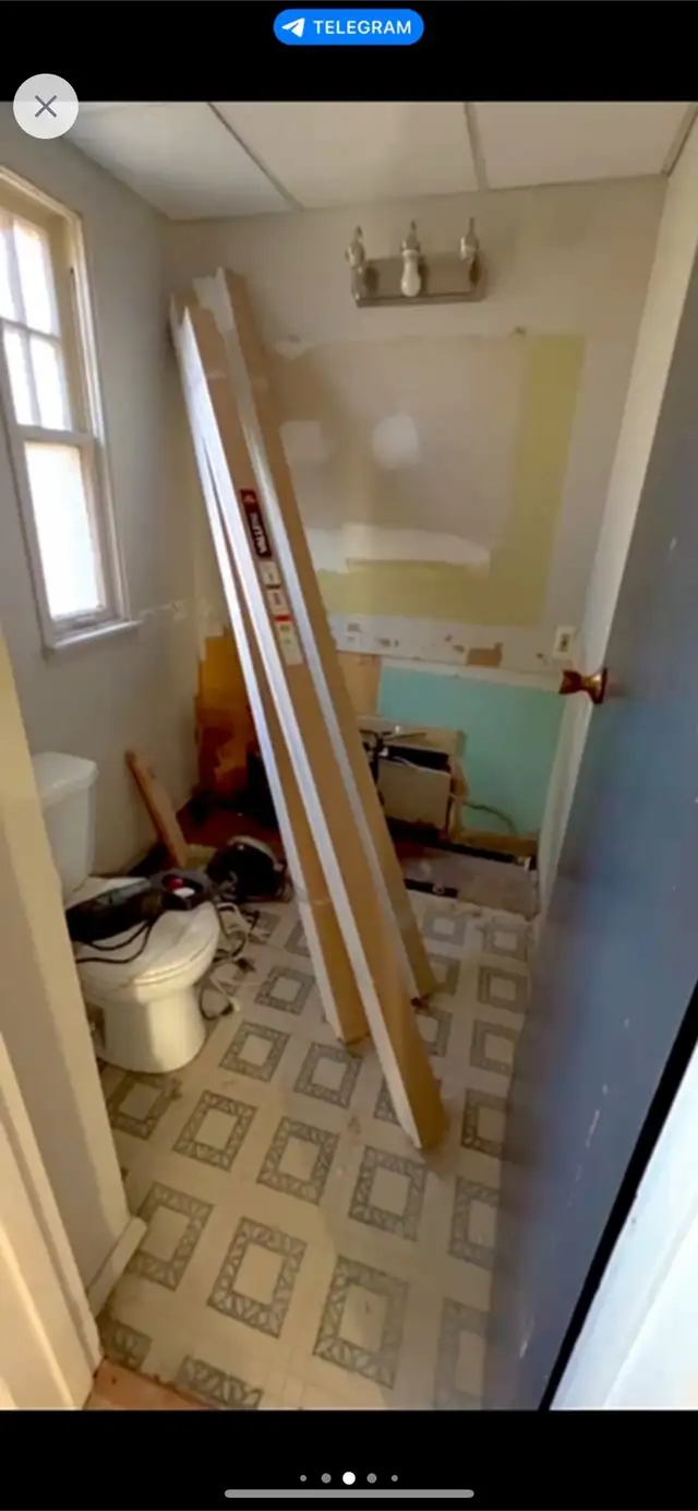 Handy man services/ Vynil and laminate flooring. in Renovations, General Contracting & Handyman in City of Toronto - Image 3