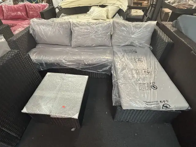 Warehouse for sale Outdoor Patio Set in Patio & Garden Furniture in Markham / York Region - Image 4