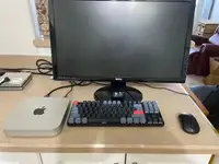 BENQ 24" monitor and  KEYCHRON K8 keyboard