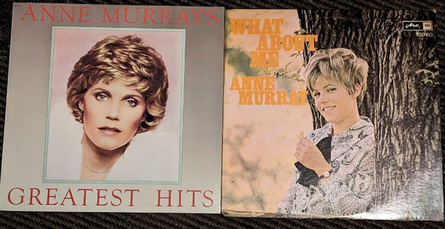 2 vintage vinyl records Anne Murry  in Arts & Collectibles in Moncton