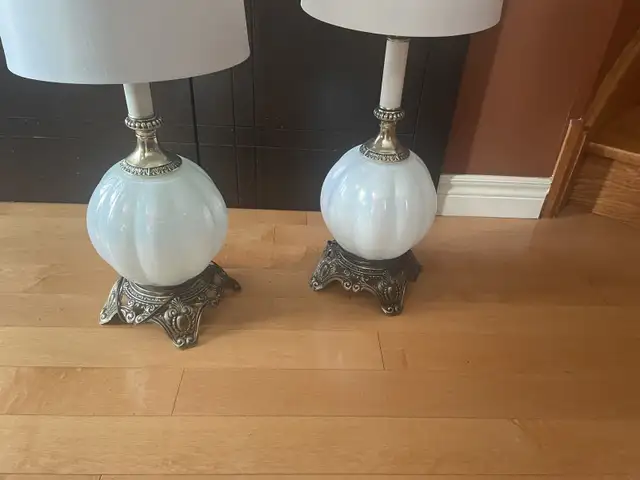 vintage lamps  in Indoor Lighting & Fans in Mississauga / Peel Region - Image 4