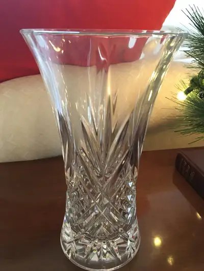 Large Vintage Cristal d'Arques-Durand Masquerade Crystal Vase, View more