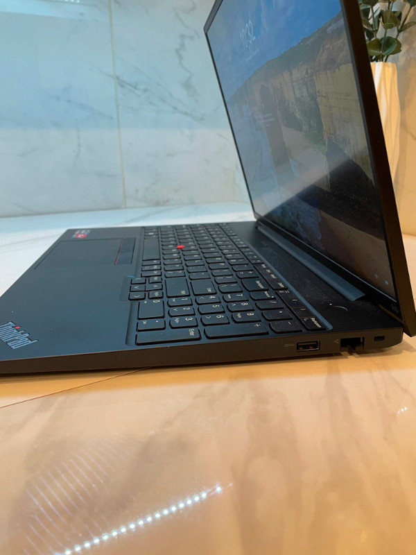 Like-New Lenovo Thinkpad E16 AMD 16" - $900 OBO in Laptops in Calgary - Image 4