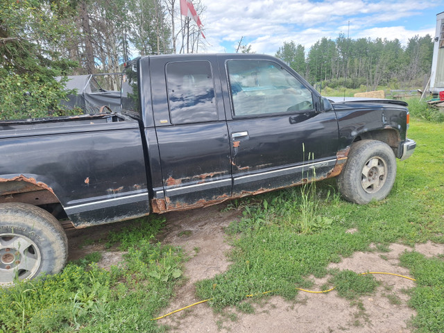 Chevy 1500 truck in Cars & Trucks in St. Albert - Image 2