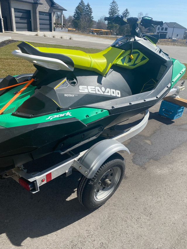 2021 Seadoo Trixx 3up **Sound System** in Personal Watercraft in Grand Bend - Image 2