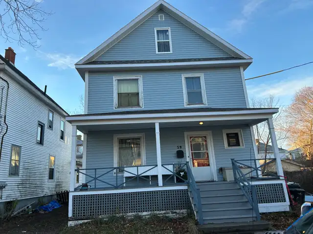 Local contractor available65087592045827122