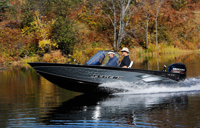 On the lake for Spring! 2014 Legend 16CX  Add motor & go! in Powerboats & Motorboats in Calgary - Image 2