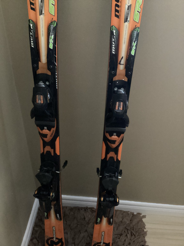 Ski.   Adult.    Rossignol. in Ski in Kitchener / Waterloo - Image 2