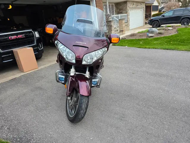 2008 Honda Goldwing in Touring in Mississauga / Peel Region - Image 5