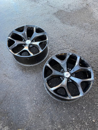 X2 challenger OEM 5 spoke rims with TPMS sensors and cente caps.