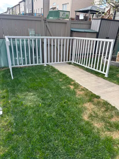 White Aluminum Deck Railing (Around 19 Feet), View more