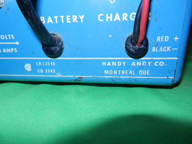 CHARGEUR À BATTERIE 12-6 volts  VINTAGE dans Autre  à Laval/Rive Nord - Image 4