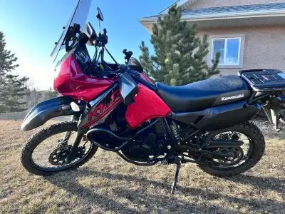 Hey guys, letting go of my 2018 KLR with 26,000 KM in great condition After market foot pegs, servic...
