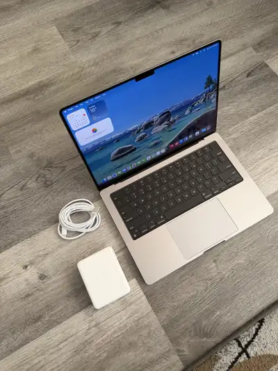 Space Grey 14-inch MacBook Pro M1 Max 64GB/2TB, View more