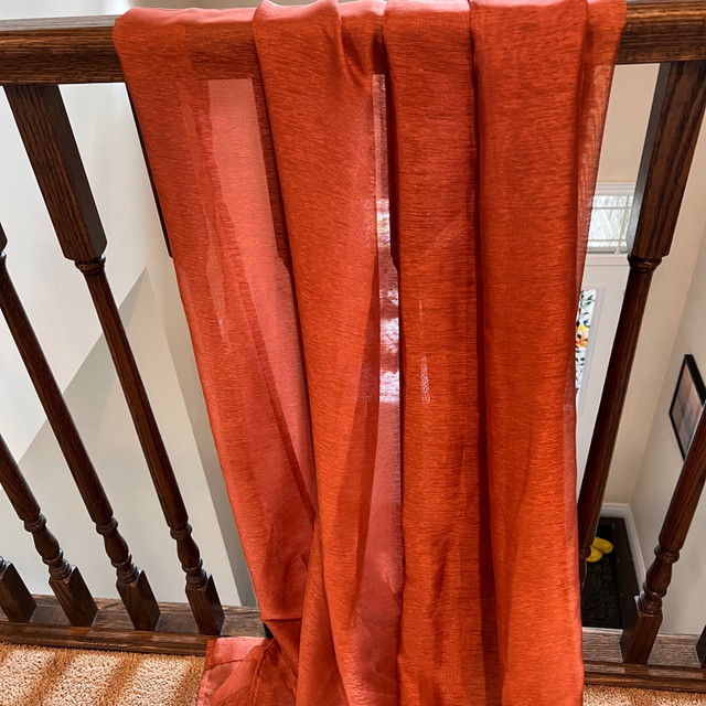 Sheer grommet curtains in Window Treatments in Kitchener / Waterloo - Image 2