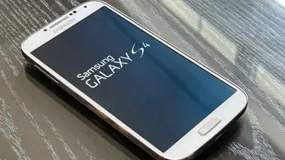 Samsung Galaxy S4 Unlocked Smartphones MO